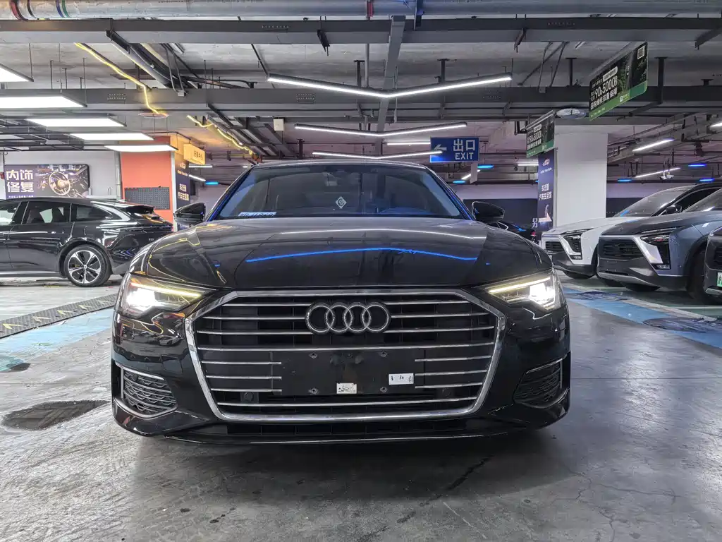 Audi A6L — фото 2