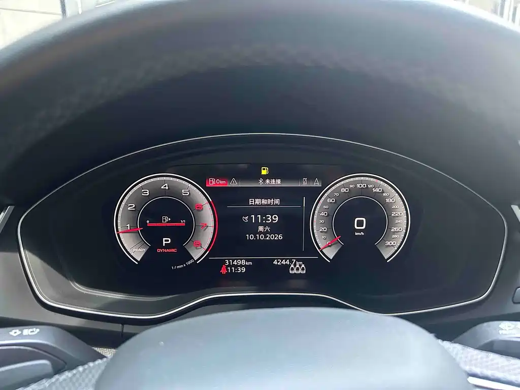 Audi Q5L Sportback — фото 18