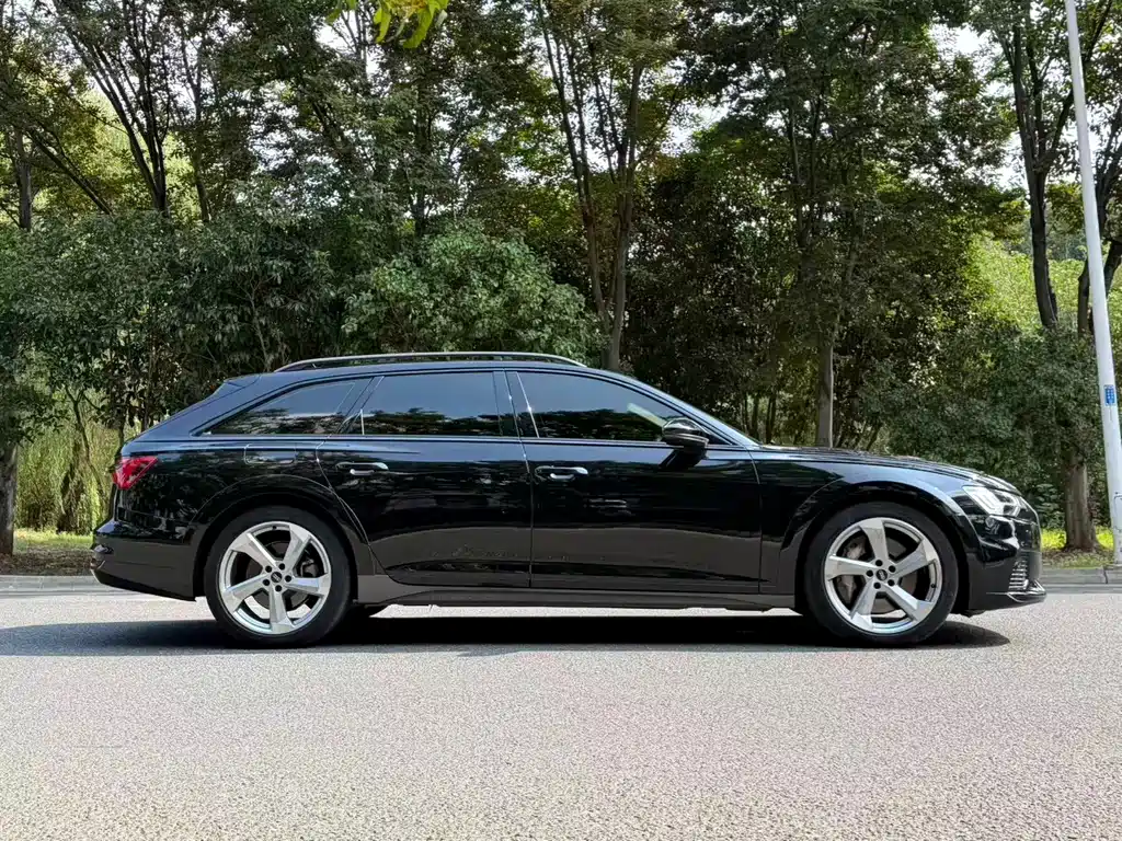 Audi A6 (Import) — фото 7