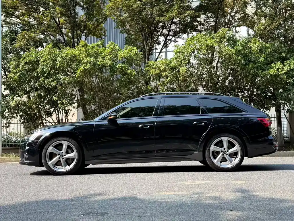 Audi A6 (Import) — фото 8