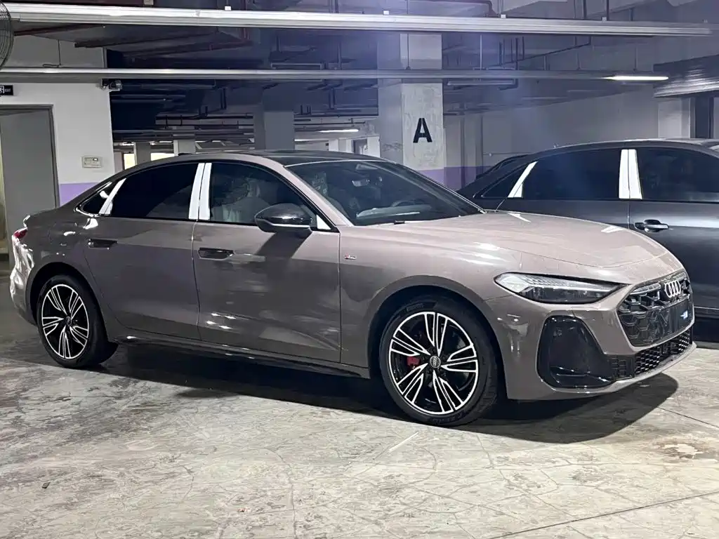 Audi A5L — фото 2