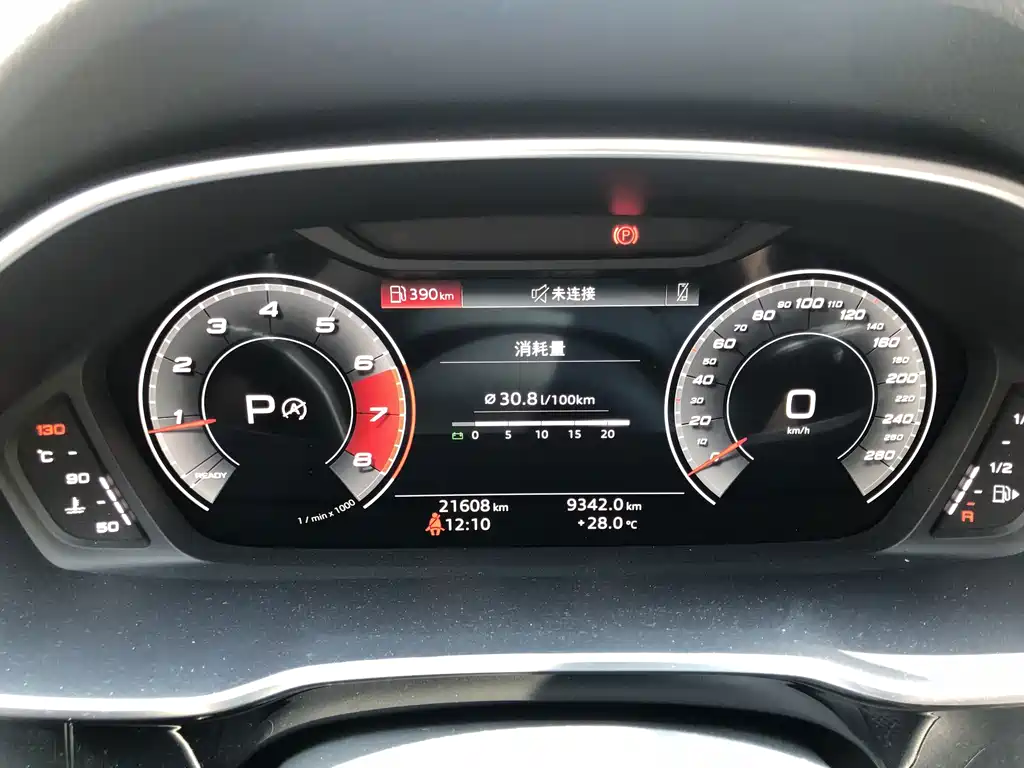 Audi Q3 Sportback — фото 4
