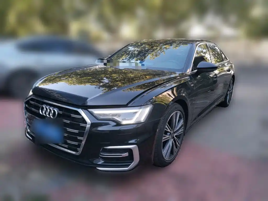 Audi A6L — фото 2