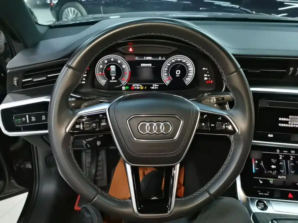Audi A6L — фото 11