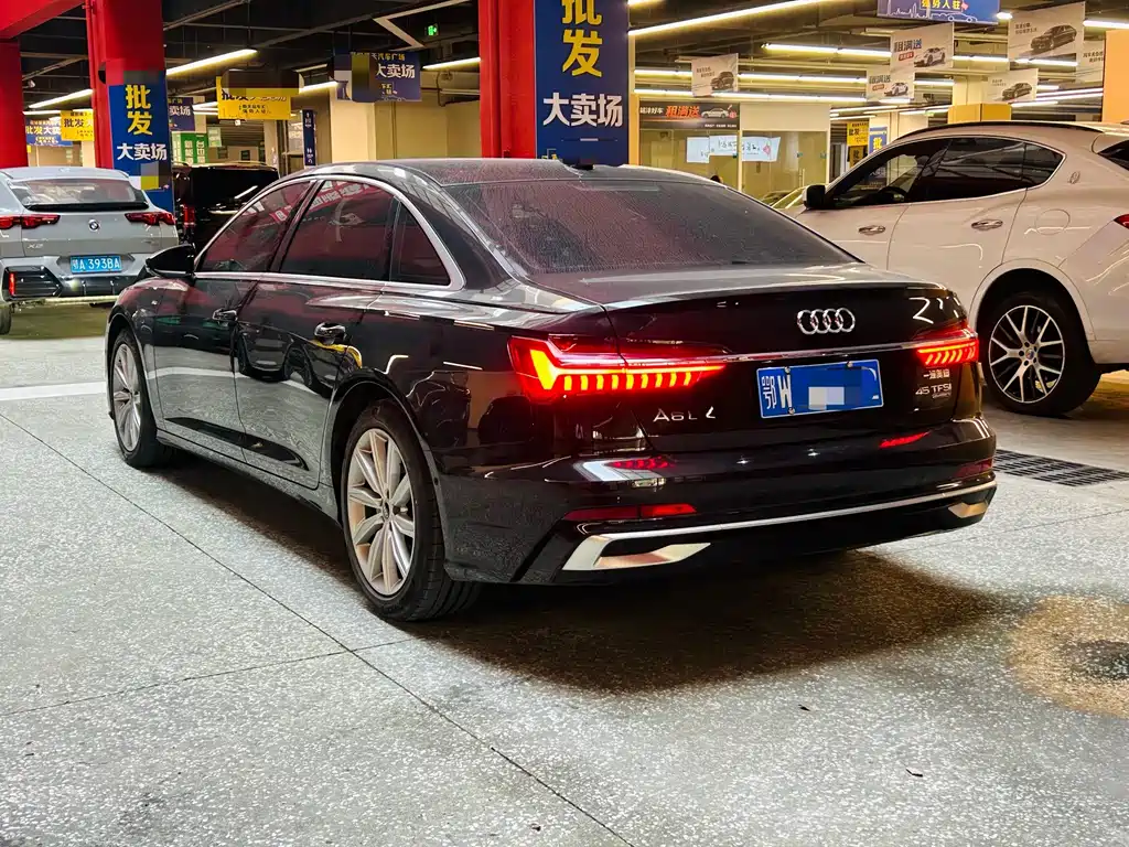 Audi A6L — фото 4