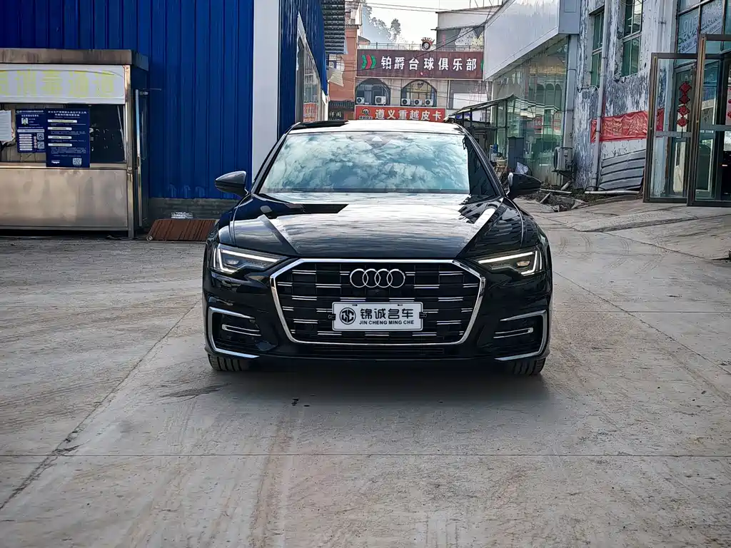 Audi A6L — фото 2