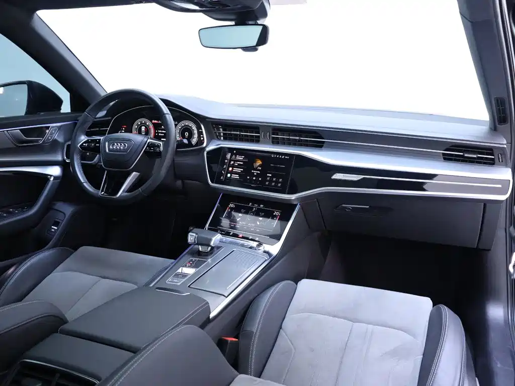 Audi A6L — фото 20