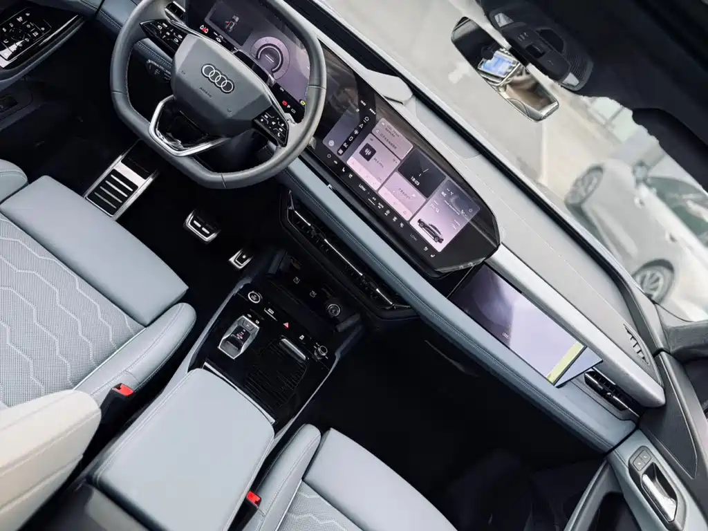Audi Q6L Sportback e-tron — фото 9