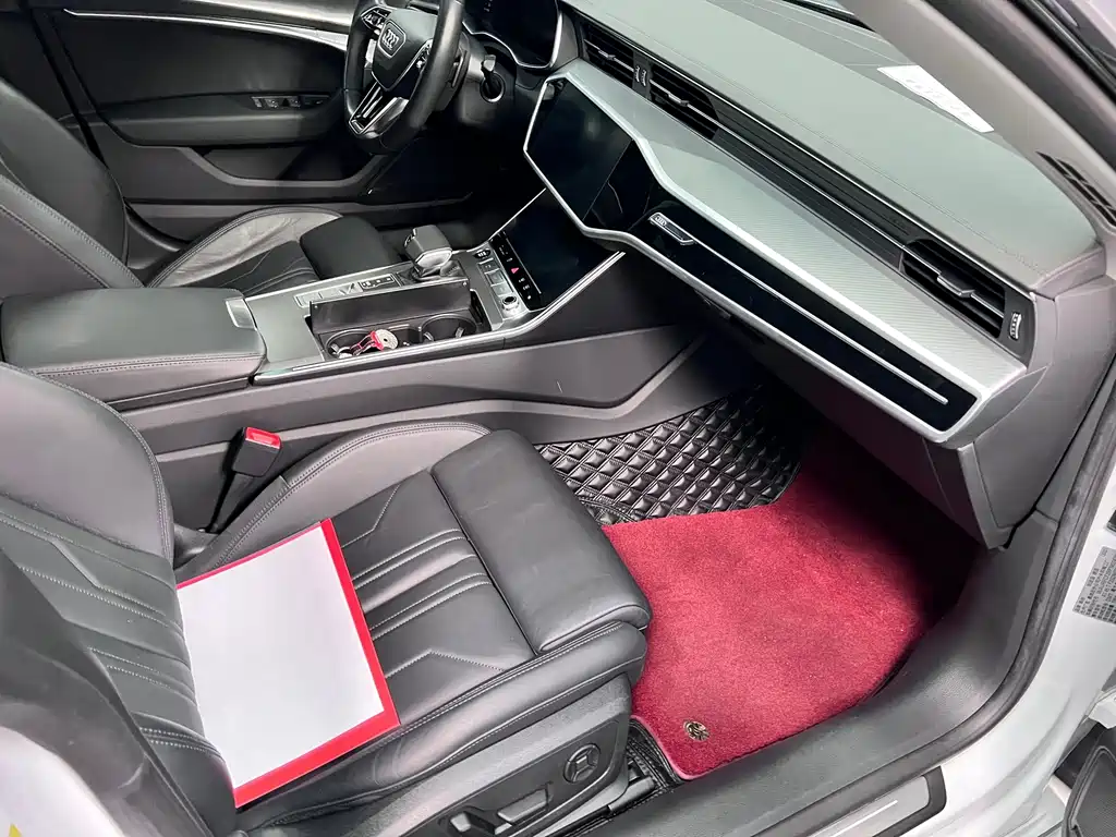 Audi A7 — фото 13