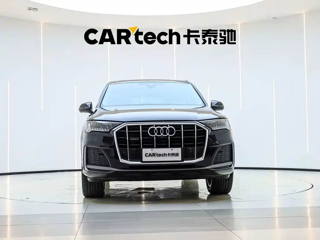 Audi Q7 — фото 2