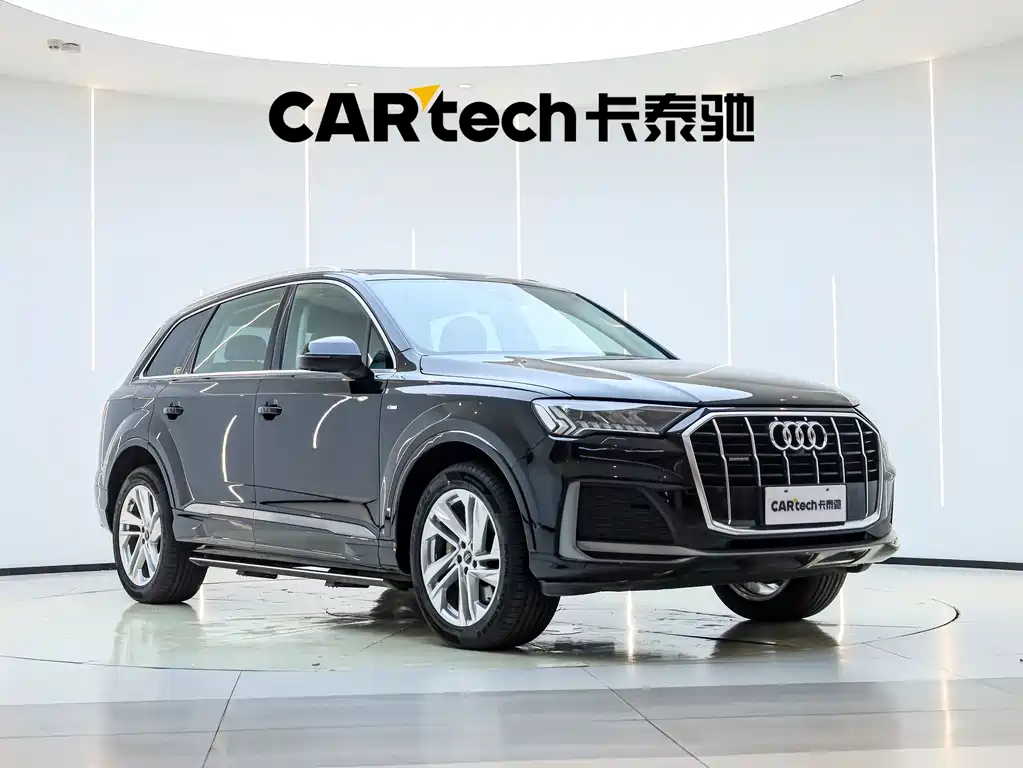 Audi Q7 — фото 3