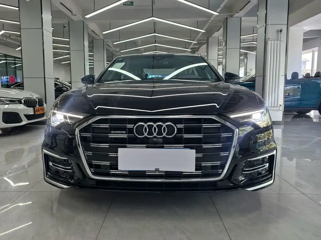 Audi A6L — фото 7
