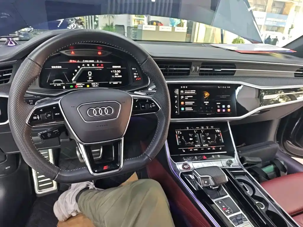 Audi S6 — фото 10