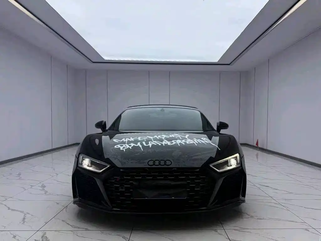 Audi R8 — фото 2
