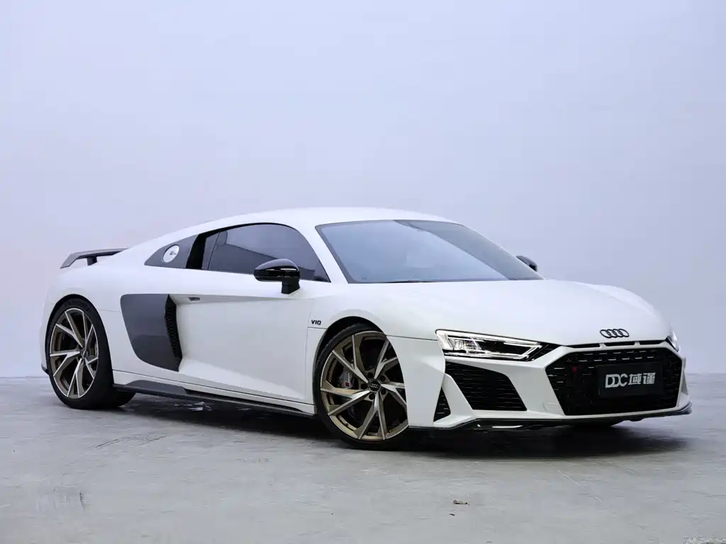 Audi R8 — фото 2