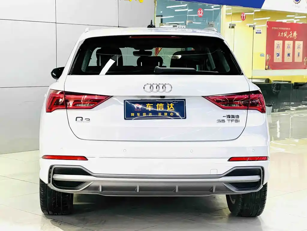 Audi Q3 — фото 4
