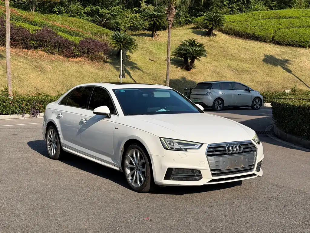 Audi A4L — фото 3
