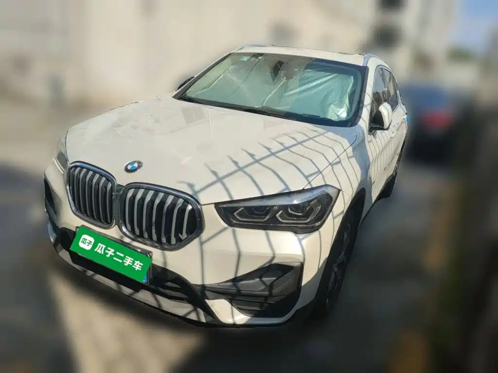 BMW X1 — фото 2