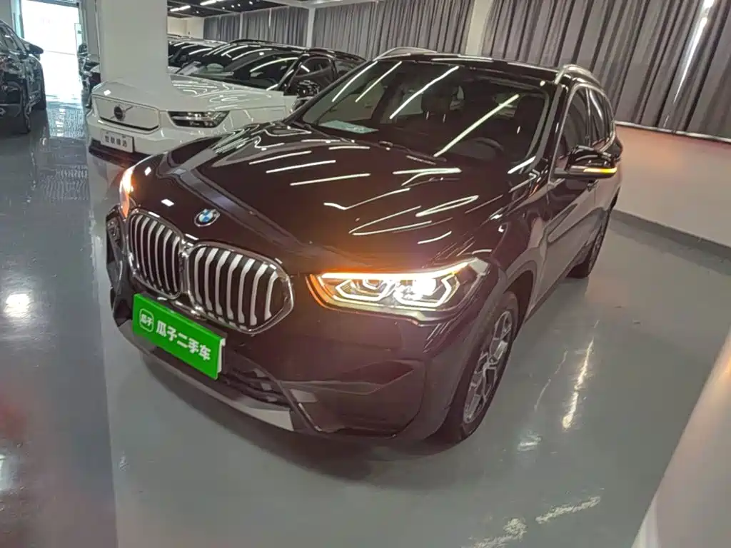 BMW X1 — фото 2