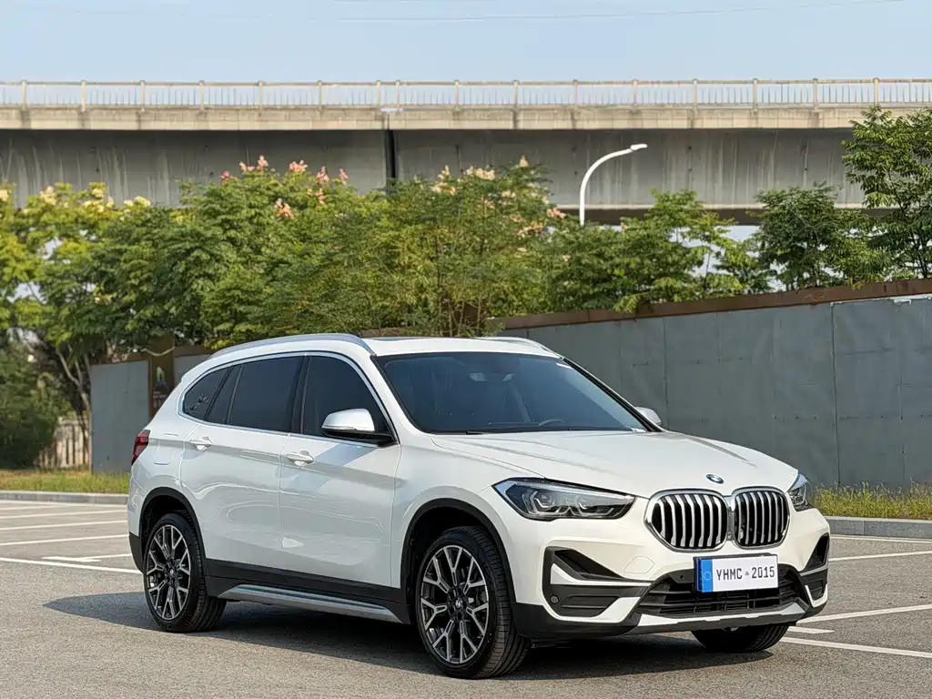 BMW X1 — фото 3