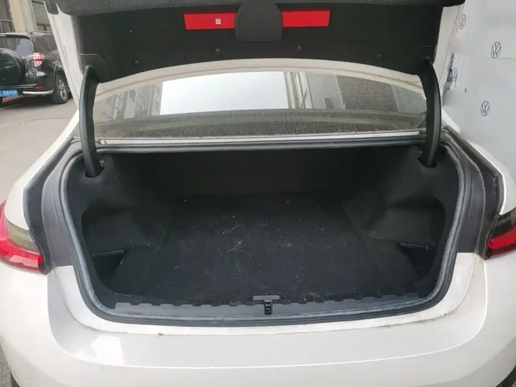 BMW i3 — фото 19