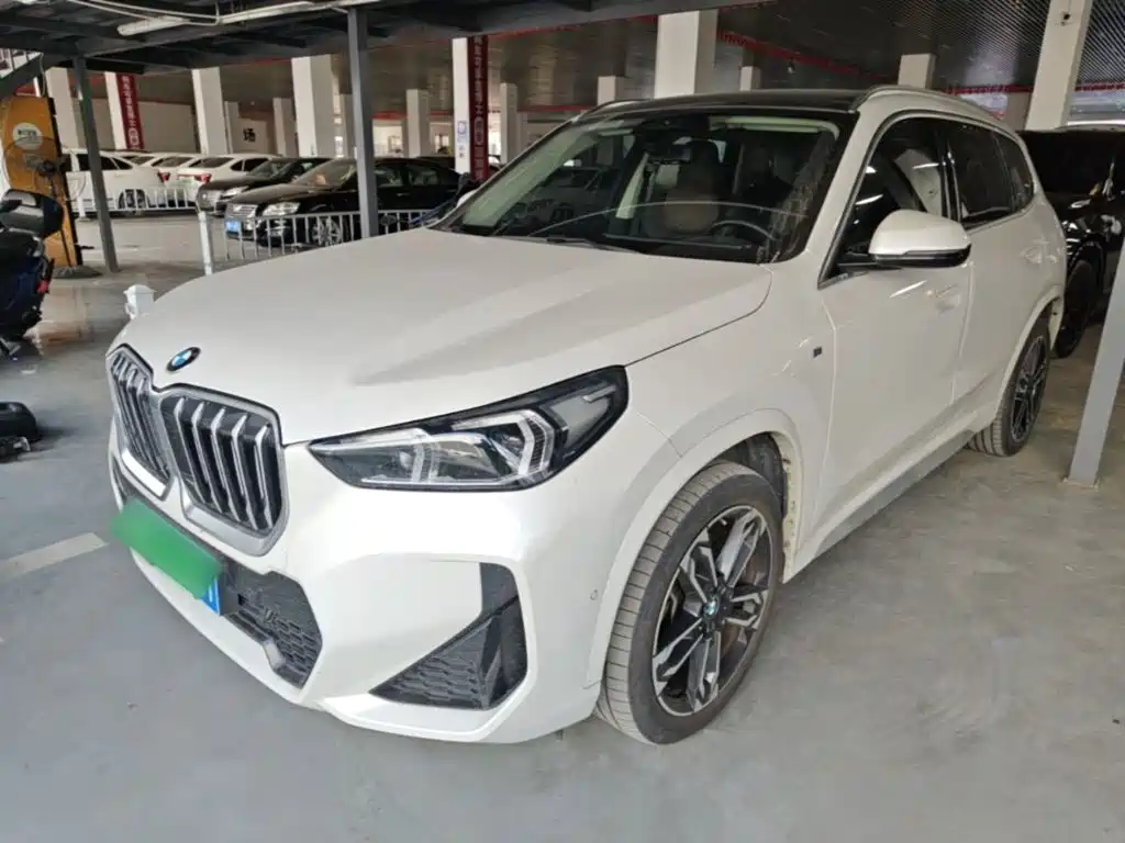 BMW X1 — фото 2