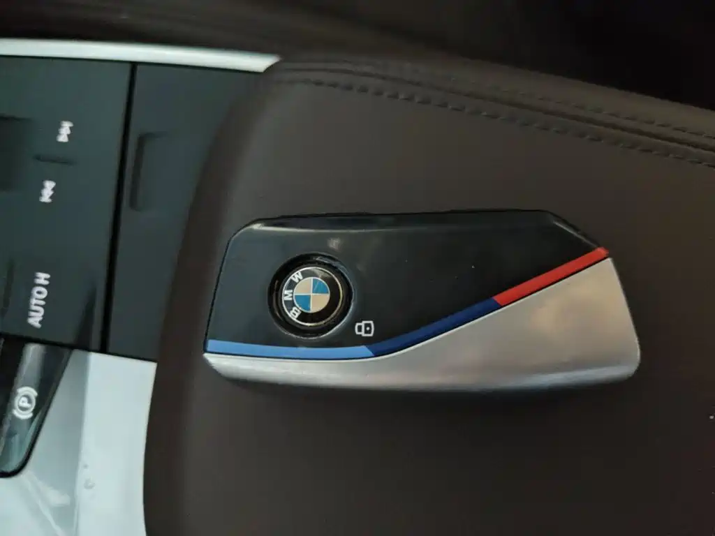 BMW X1 — фото 9