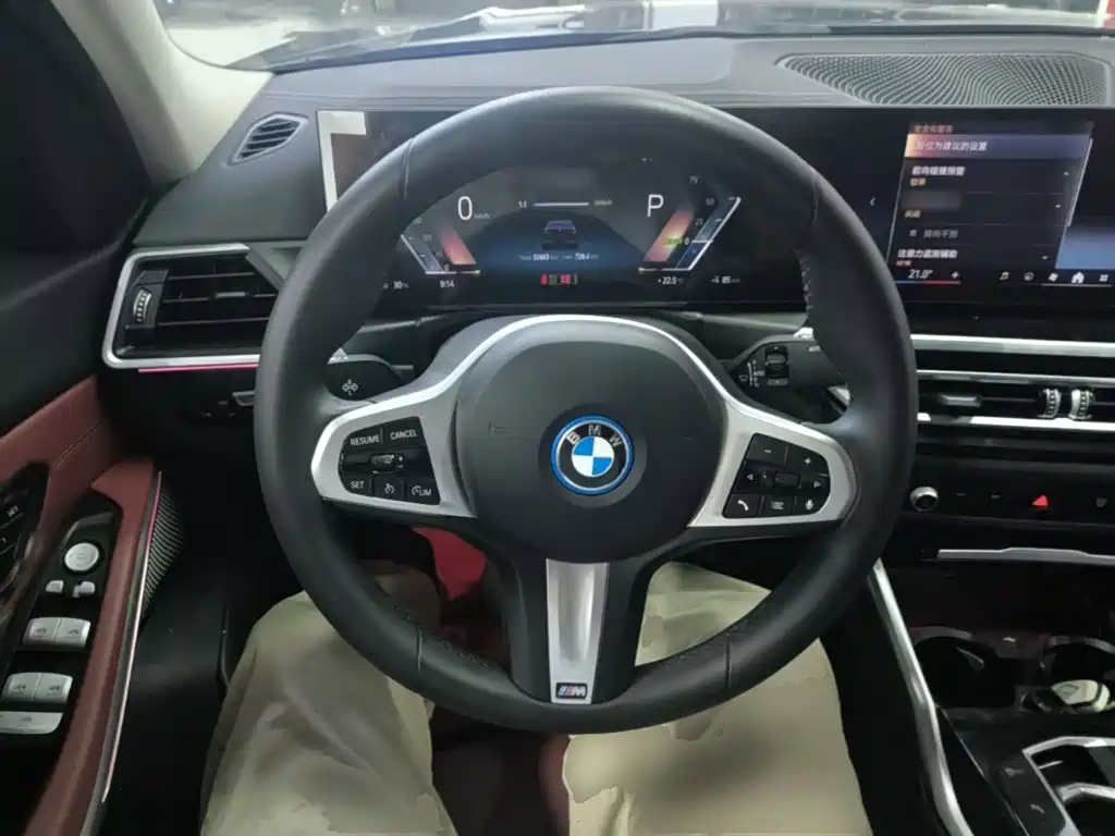 BMW i3 — фото 11