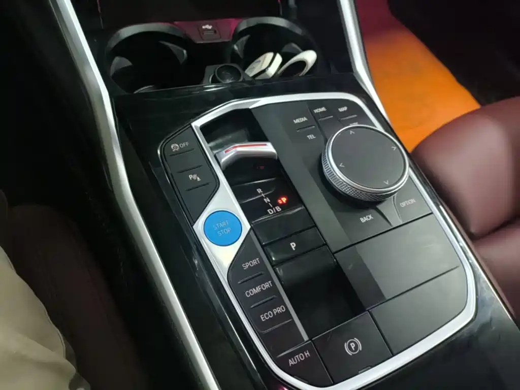 BMW i3 — фото 14