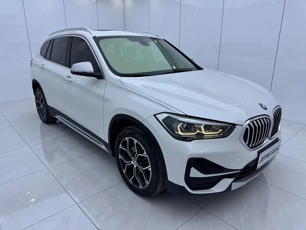 BMW X1 — фото 3