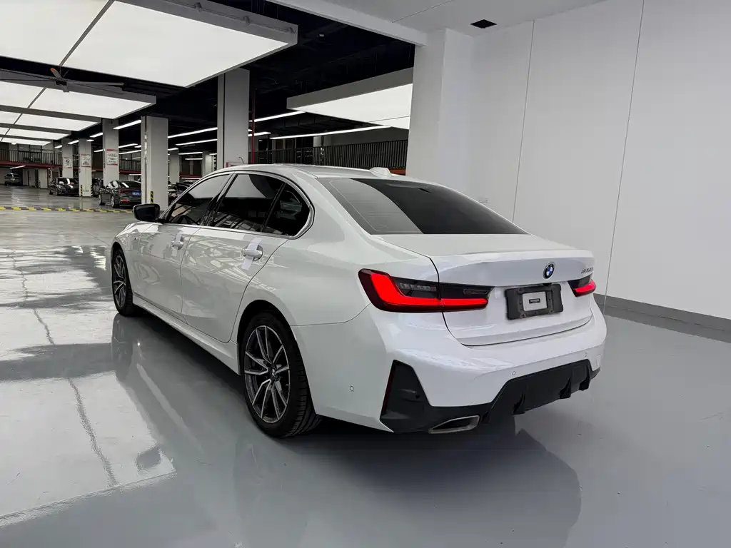 BMW 3 Series — фото 15