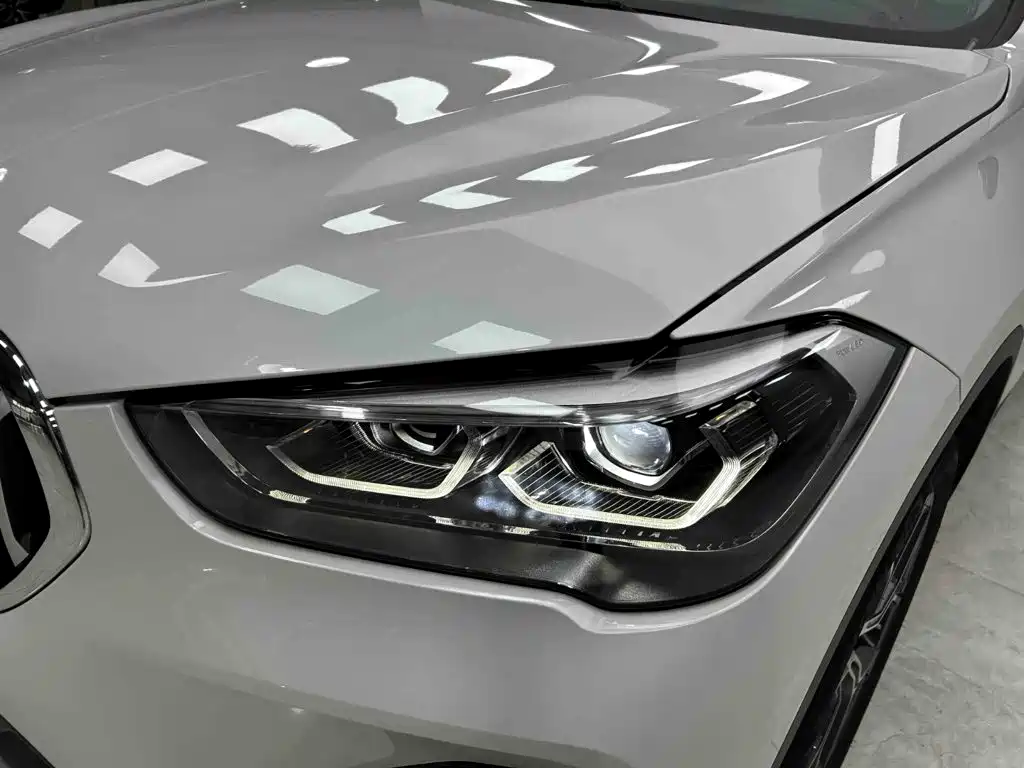 BMW X1 — фото 23