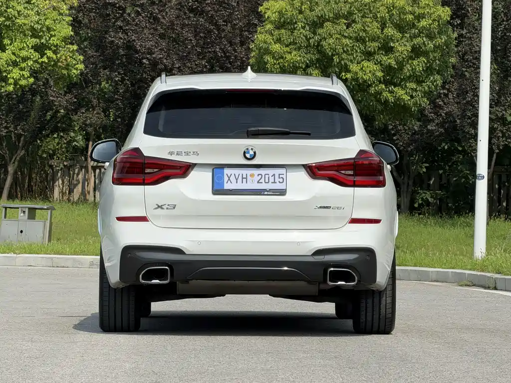 BMW X3 — фото 17