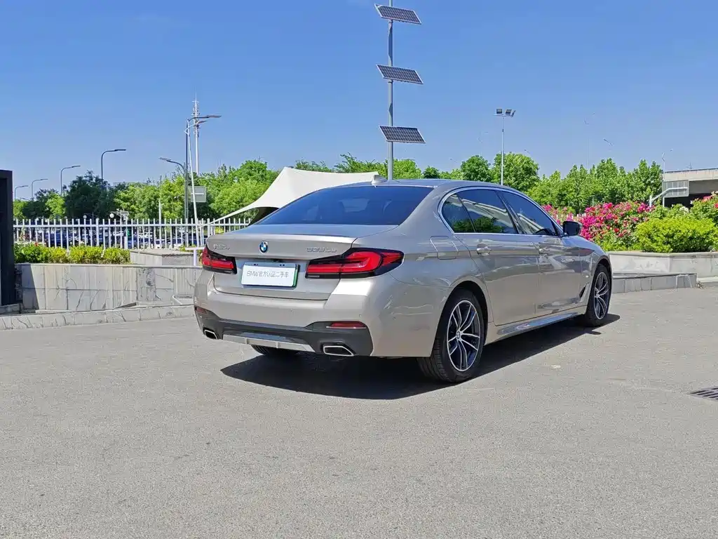 BMW 5 Series New Energy — фото 8
