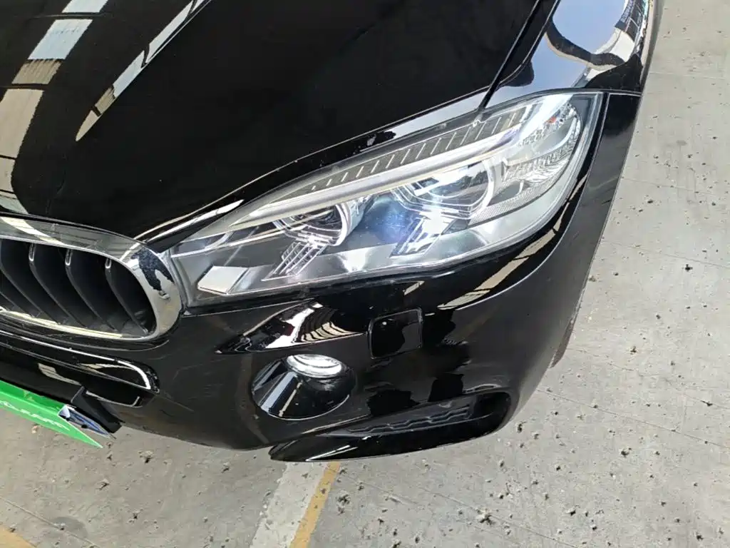 BMW X6 — фото 24