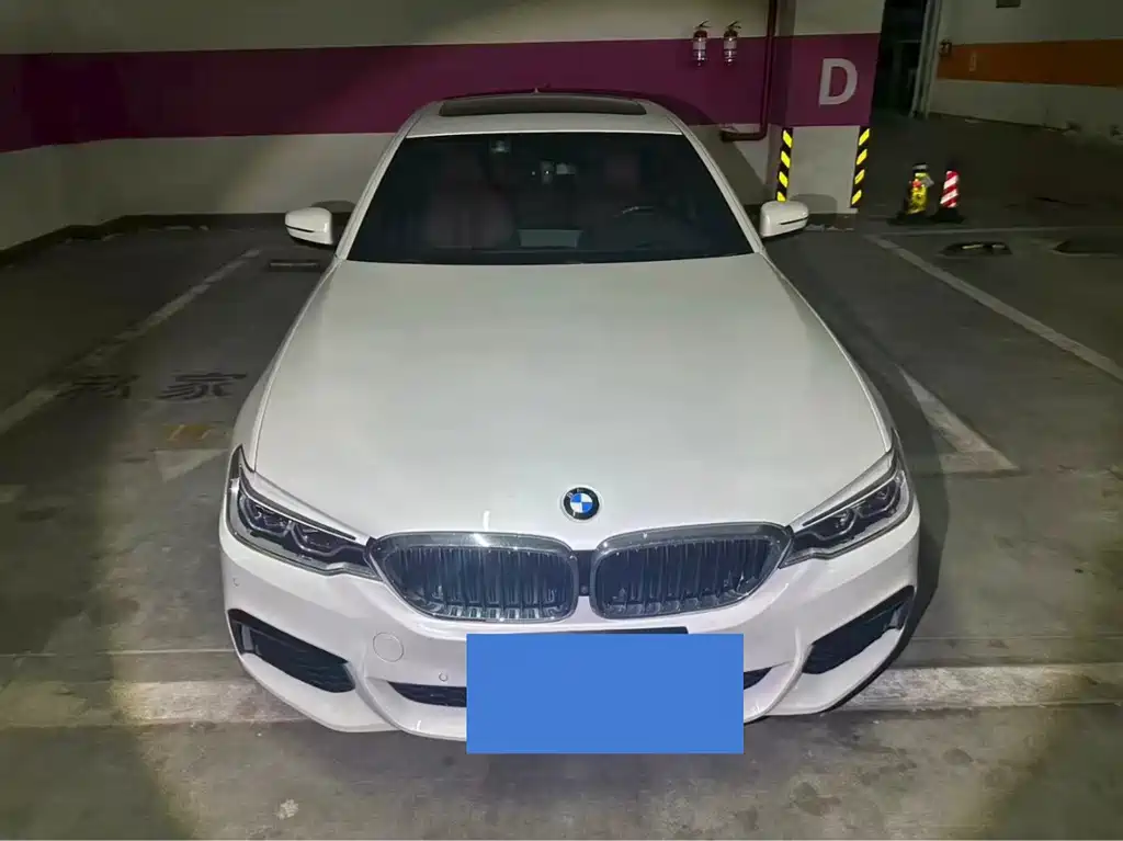 BMW 5 Series — фото 2