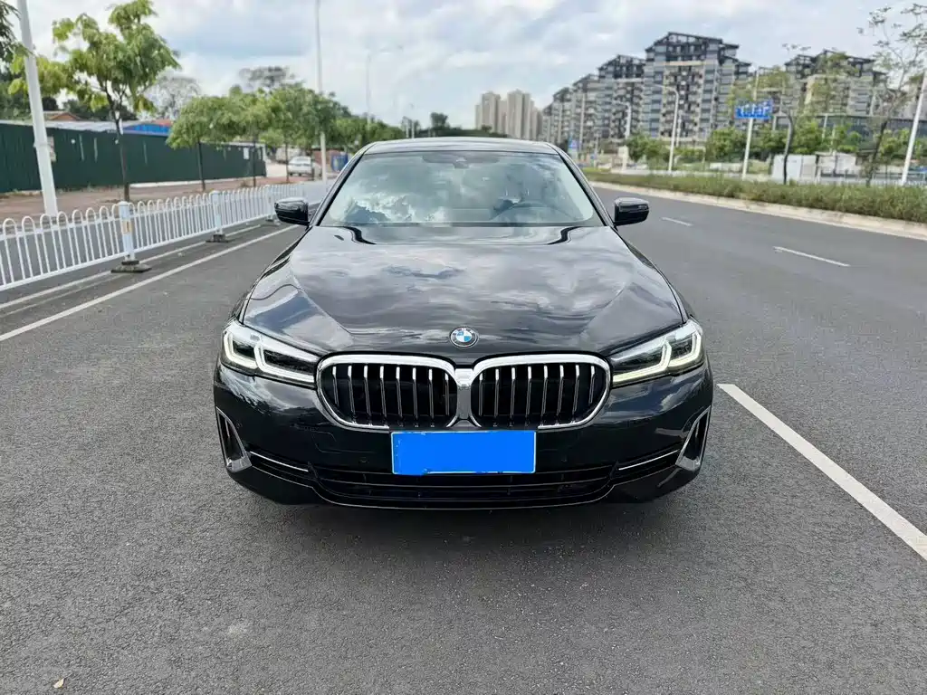 BMW 5 Series — фото 2
