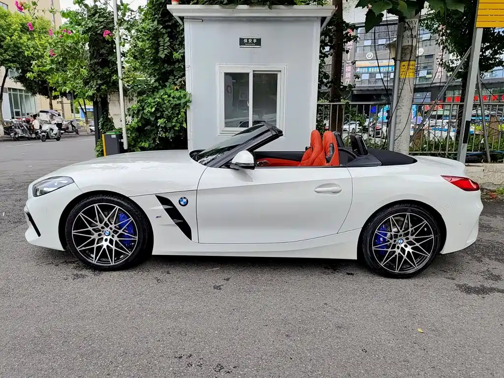 BMW Z4 — фото 3