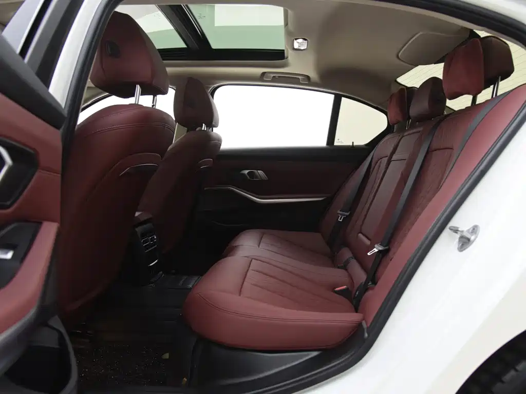 BMW 3 Series — фото 10
