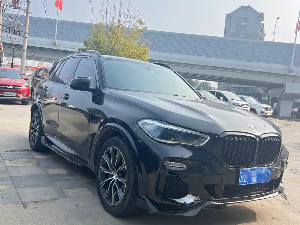 BMW X5 (Import) — фото 3