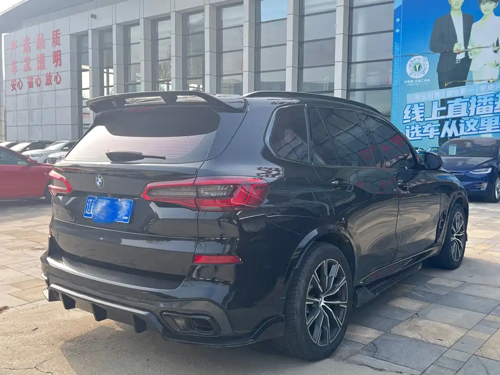 BMW X5 (Import) — фото 4