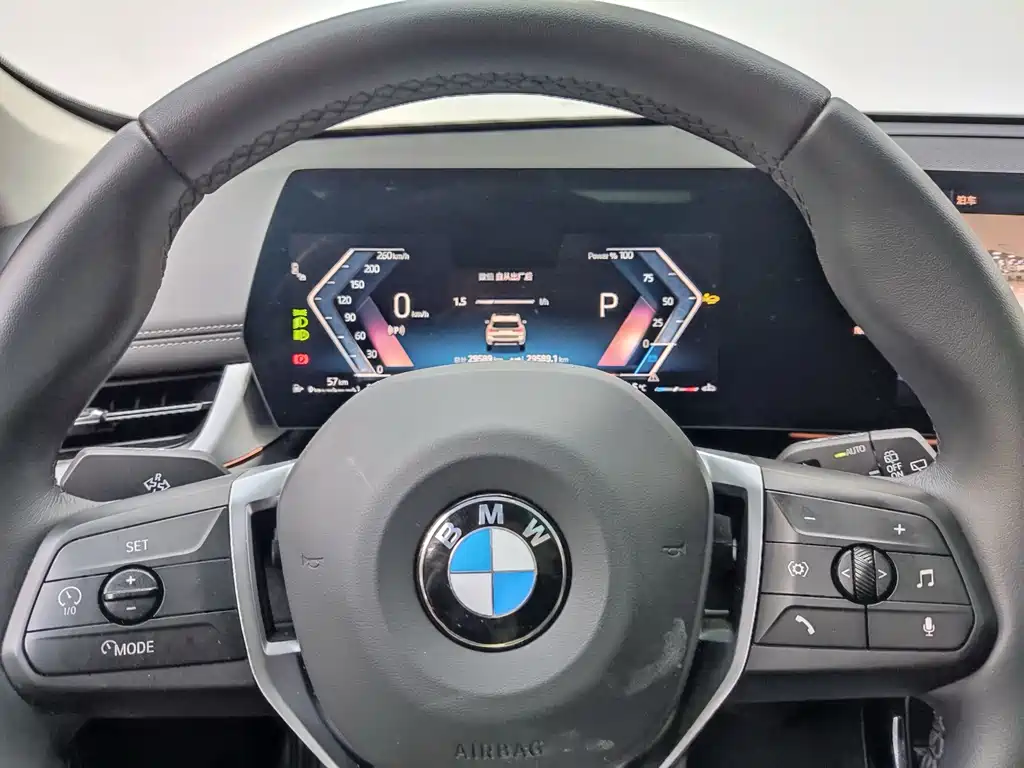 BMW X1 — фото 11