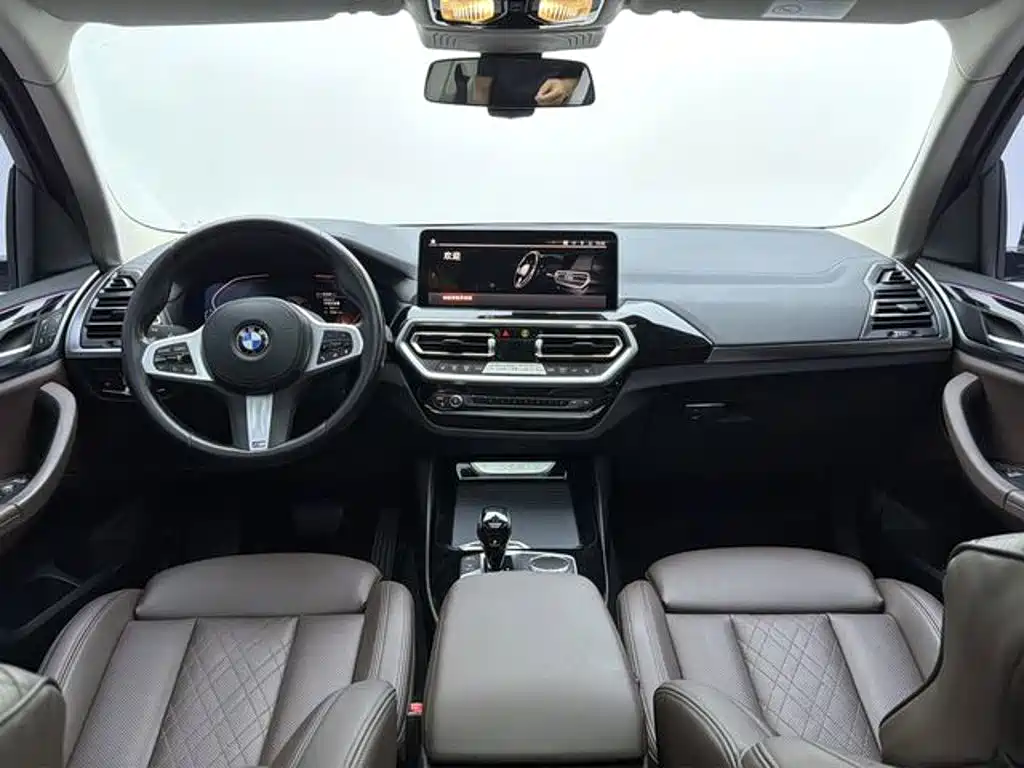 BMW X3 — фото 13