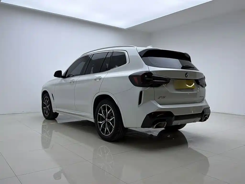 BMW X3 — фото 8