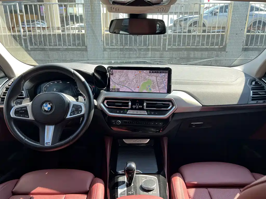 BMW X4 — фото 13
