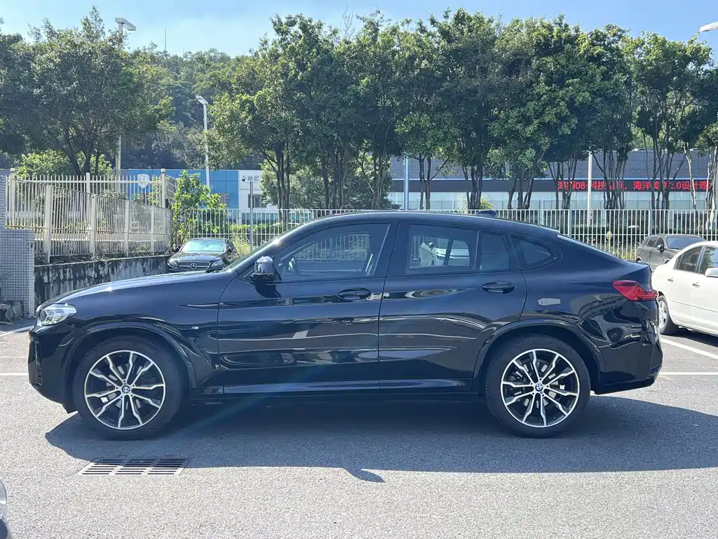 BMW X4 — фото 3