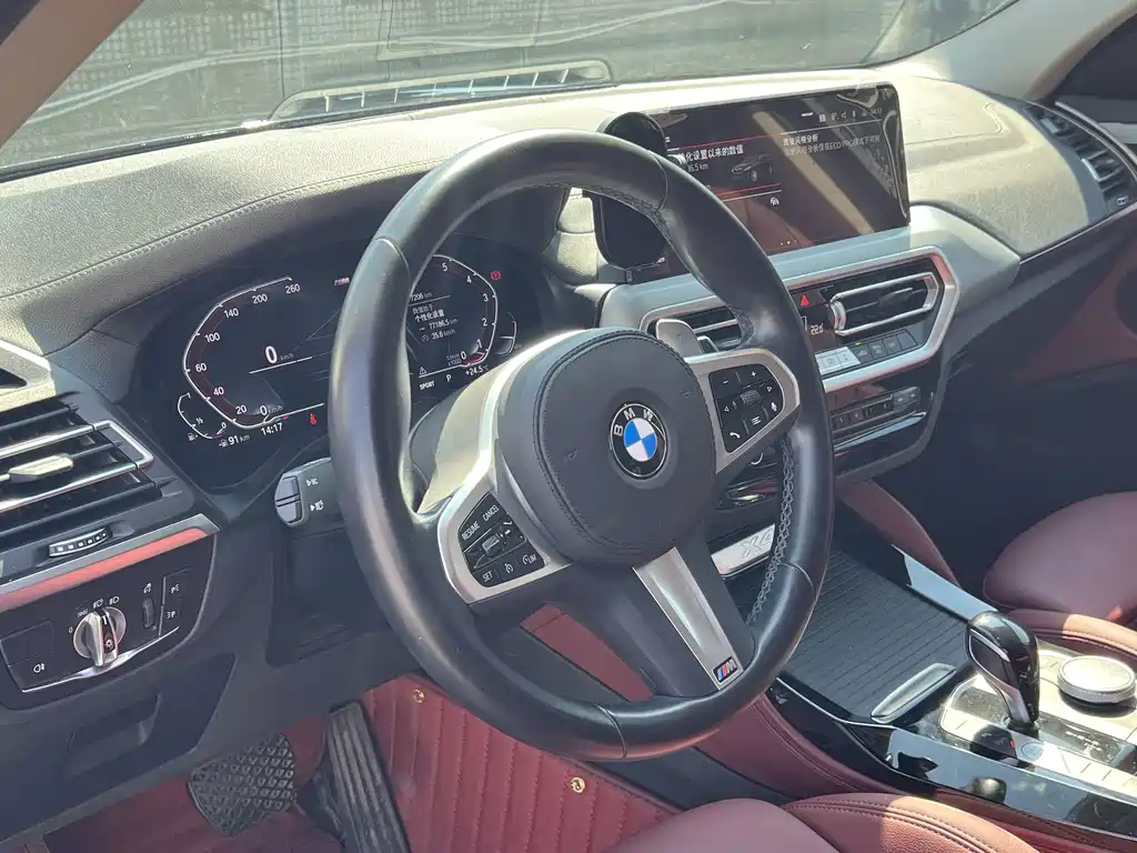 BMW X4 — фото 10