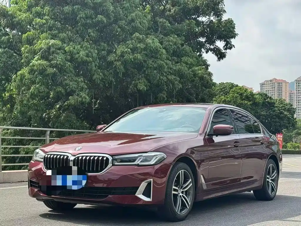 BMW 5 Series — фото 3