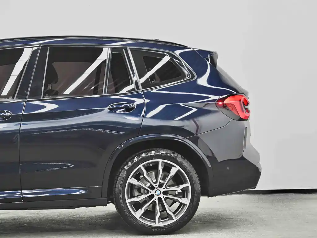 BMW X3 — фото 18