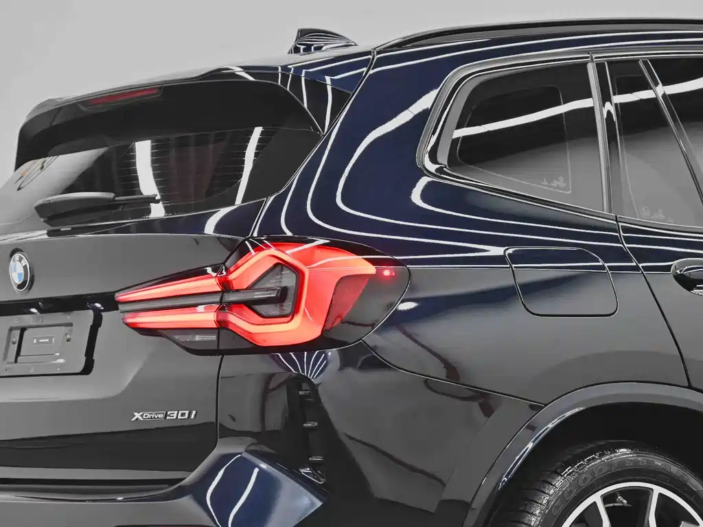 BMW X3 — фото 10